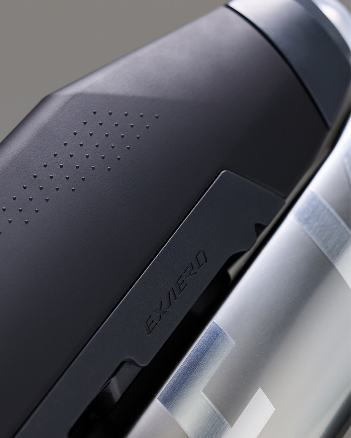 SEKA ExAero Magnetic Water Bottle & Cage System