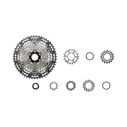 Shimano Deore XT CS-M8200 10-51T cassette sprockets and spider