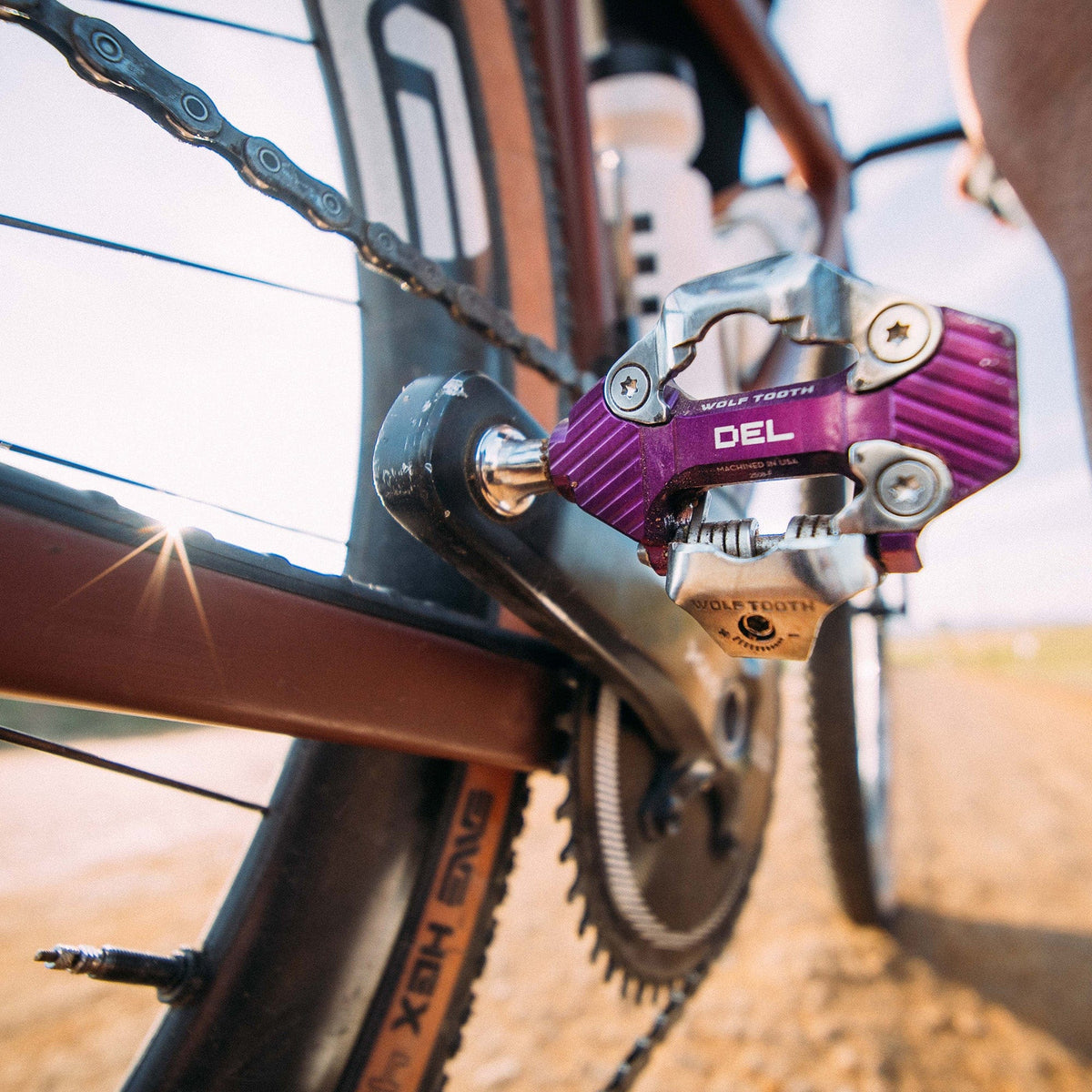 Wolf Tooth DEL pedal in use